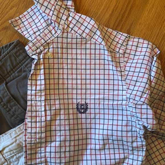 Boys Lot Shorts & Shirt 12 - Picture 2 of 5